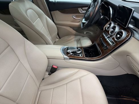 Certified 2017 Mercedes-Benz GLC 300 GLC 300 image 30