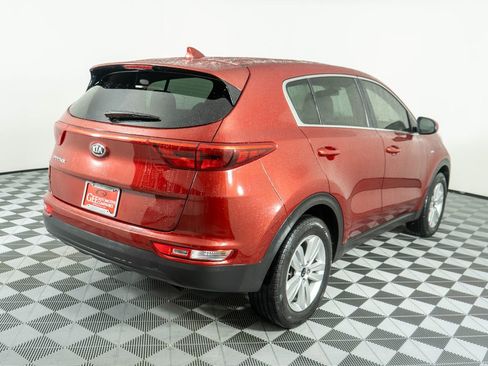 Used 2017 Kia Sportage LX AWD/4WD image 6