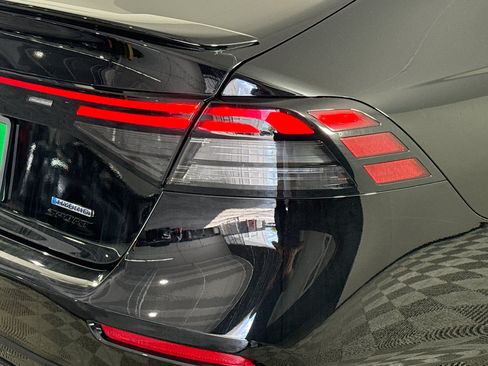 Used 2023 Honda Accord Sport image 34