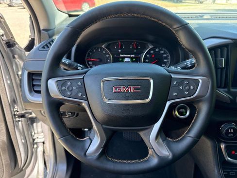 Used 2024 GMC Terrain AT4 AWD/4WD image 25