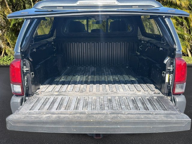 Used 2021 Toyota Tacoma SR5 RWD image 24
