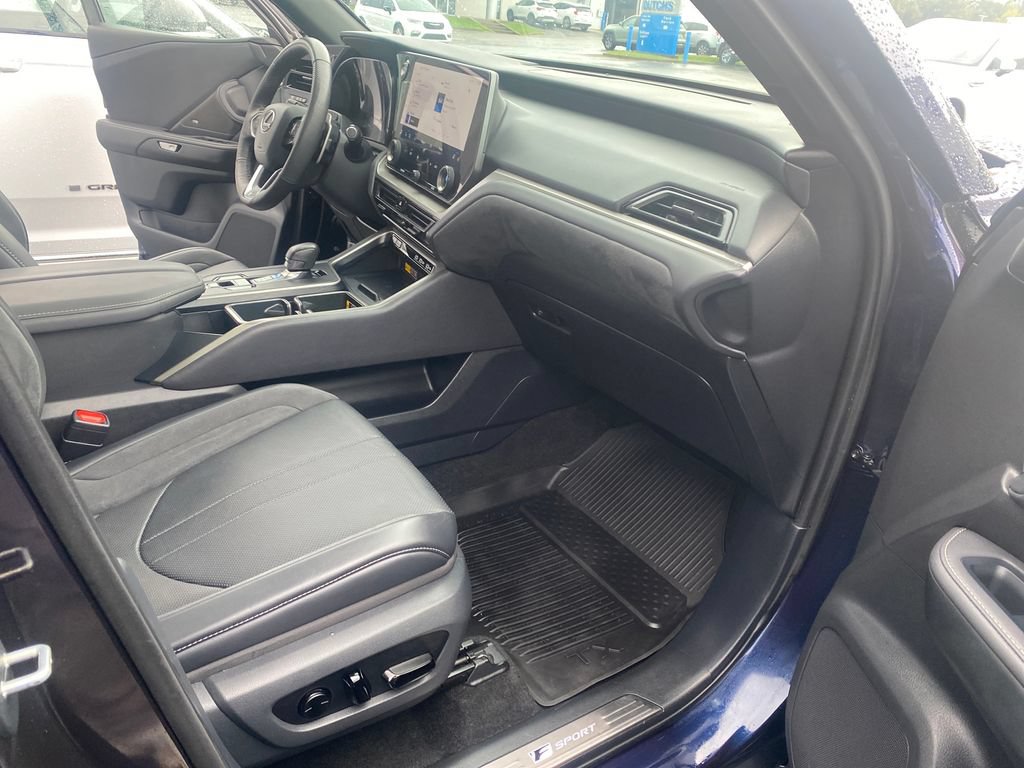 Used 2024 Lexus TX 500h AWD w/ Technology Package image 45