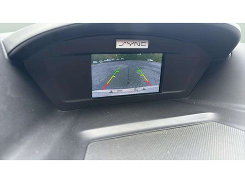 Used 2017 Ford Escape SE w/ SE Sport Appearance Package AWD/4WD image 18