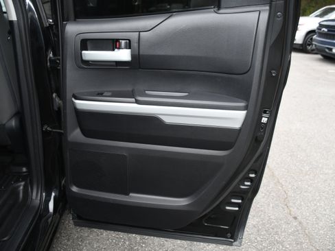 Used 2019 Toyota Tundra SR5 image 18