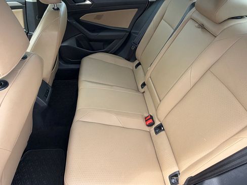 Used 2020 Volkswagen Jetta SE FWD image 24