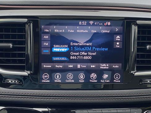 Used 2018 Chrysler Pacifica Limited w/ Tire & Wheel Group image 25