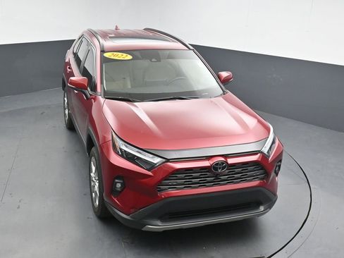 Used 2022 Toyota RAV4 Limited FWD image 13