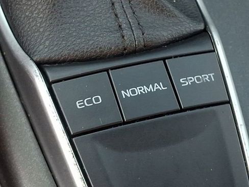 Used 2023 Toyota Camry LE FWD image 26