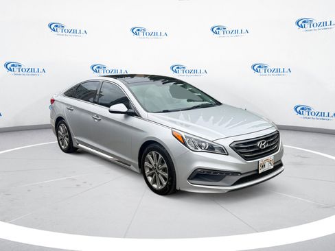 Used 2016 Hyundai Sonata Limited w/ Option Group 04 FWD image 7