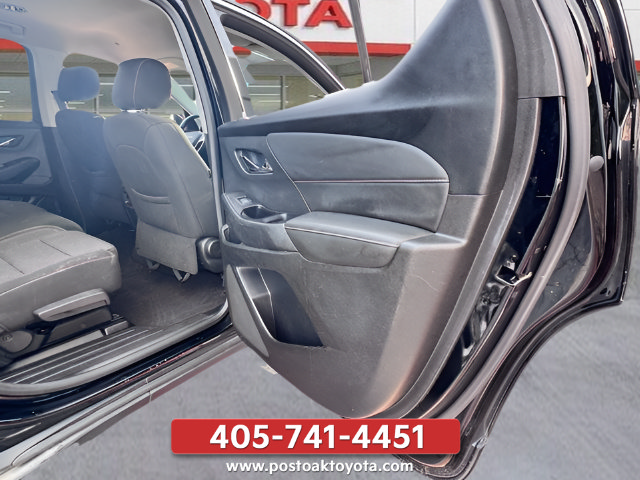 Used 2020 Chevrolet Traverse LS FWD image 19