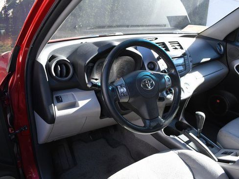 Used 2008 Toyota RAV4 Limited image 14