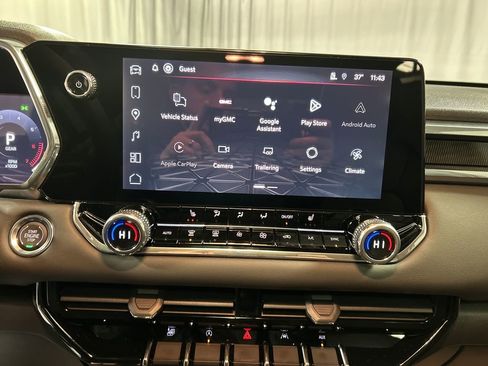 New 2026 GMC Canyon Elevation w/ Convenience Package image 15