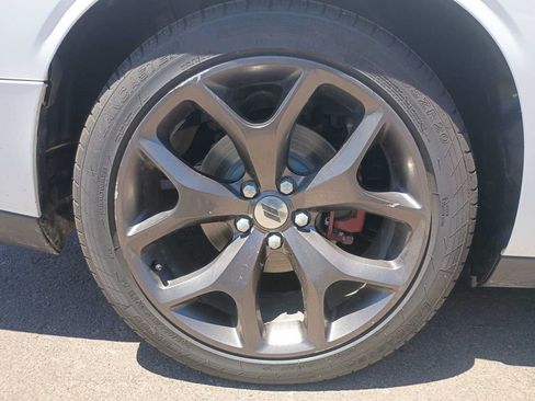Used 2019 Dodge Challenger R/T RWD image 23