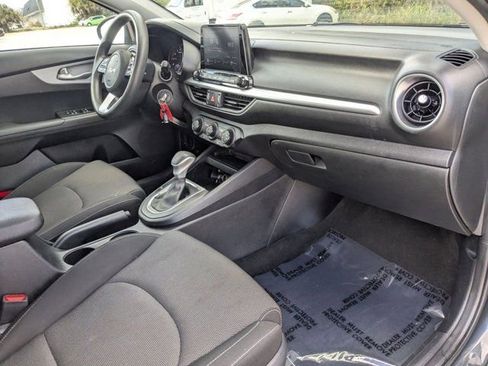 Used 2024 Kia Forte LXS image 30