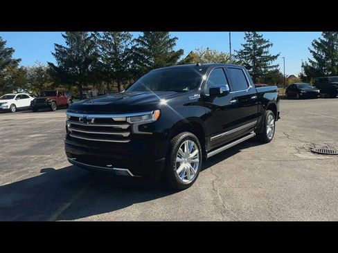 Used 2022 Chevrolet Silverado 1500 High Country w/ High Country Premium Package image 28