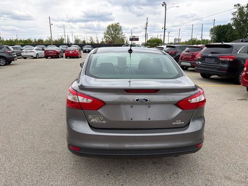Used 2014 Ford Focus SE FWD image 7