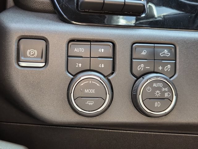 Used 2023 Chevrolet Silverado 1500 ZR2 w/ Technology Package AWD/4WD image 19