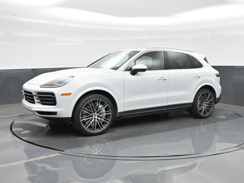 Certified 2022 Porsche Cayenne AWD/4WD image 1