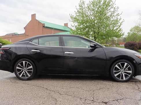 Used 2023 Nissan Maxima SL FWD image 20