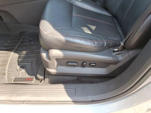 Used 2014 Ford Edge SEL w/ Equipment Group 205A FWD image 24