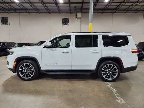 Used 2022 Jeep Wagoneer Series II w/ Premium Group I image 8