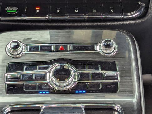 Used 2021 Lincoln Nautilus Reserve image 22