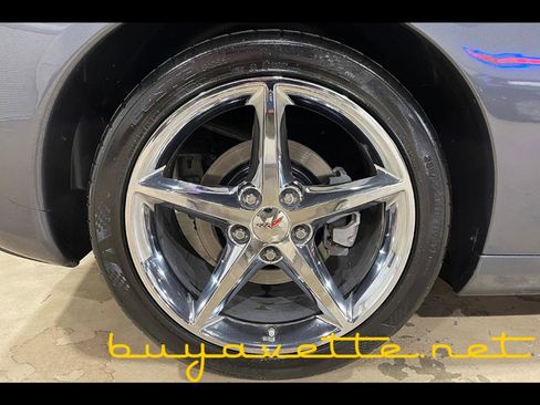 Used 2012 Chevrolet Corvette Coupe image 11