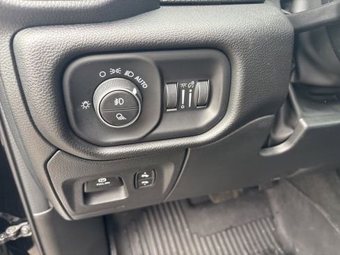 Used 2023 RAM 1500 Laramie image 27