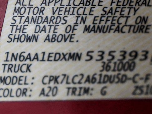 Used 2021 Nissan Titan SV w/ SV Convenience Package AWD/4WD image 26