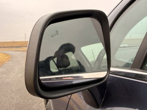 Used 2018 Chevrolet Trax LT w/ Driver Confidence Package image 19