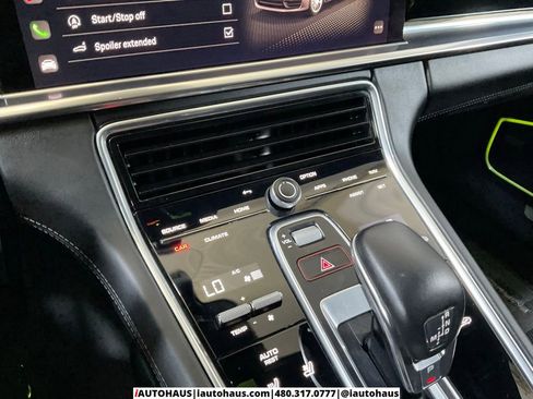 Used 2022 Porsche Panamera 4S w/ Premium Package image 35