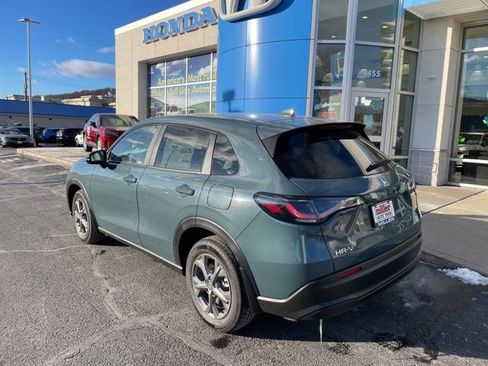 New 2026 Honda HR-V LX image 3