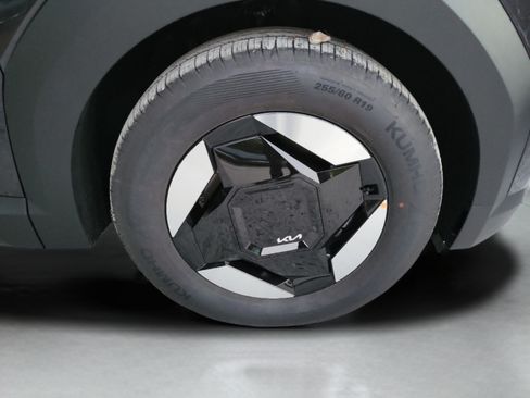 New 2026 Kia EV9 Light RWD image 5