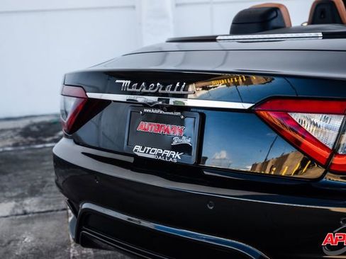 Used 2018 Maserati GranTurismo Sport image 28