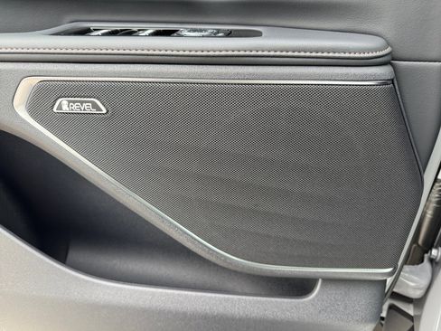 New 2026 Lincoln Nautilus Premier w/ Equipment Group 102A image 21