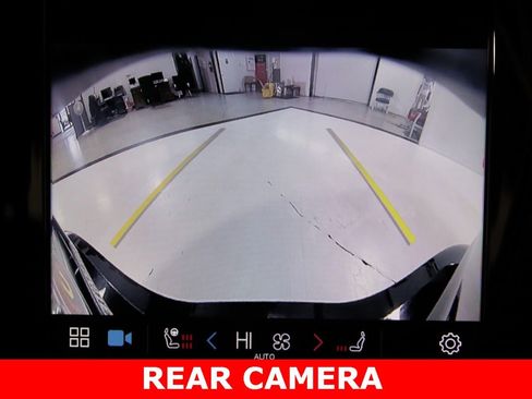 Used 2025 Volvo S60 B5 Core image 19