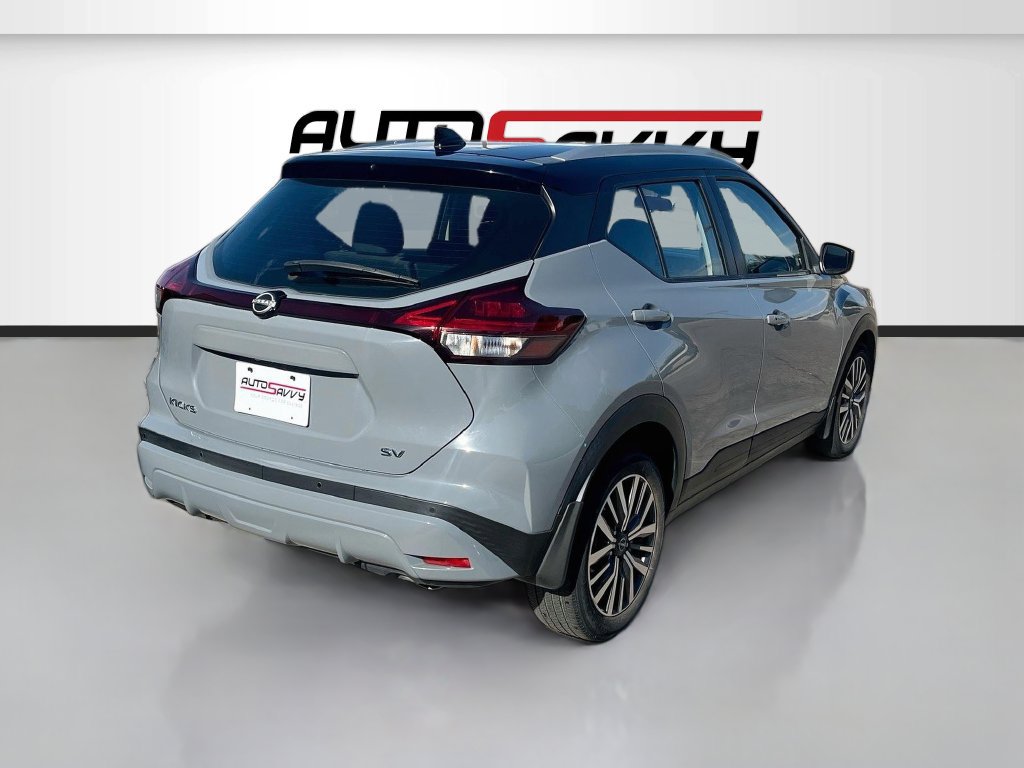 Used 2023 Nissan Kicks SV FWD image 7