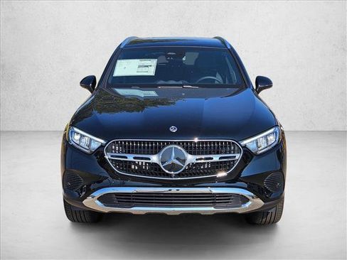 Certified 2026 Mercedes-Benz GLC 300 image 2