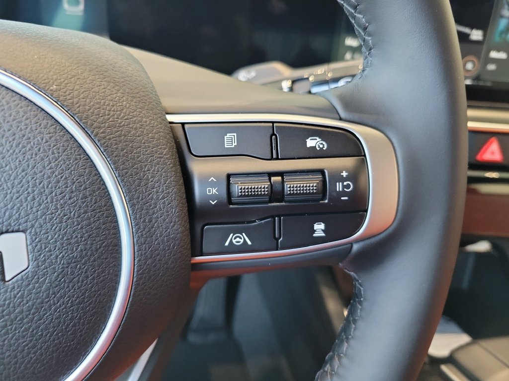 New 2027 Kia K5 GT-Line FWD image 22