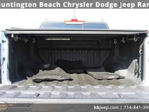 Used 2023 GMC Canyon AT4 w/ AT4 Premium Package image 36