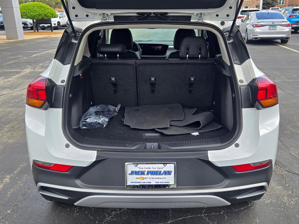 Used 2025 Buick Encore GX Preferred FWD image 13