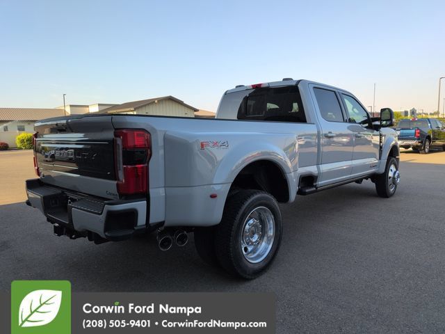 New 2026 Ford F450 Platinum w/ FX4 Off-Road Package AWD/4WD image 3