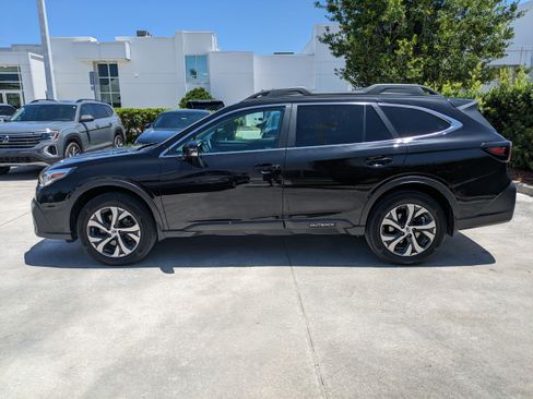 Used 2022 Subaru Outback Limited w/ Popular Package #2 AWD/4WD image 7