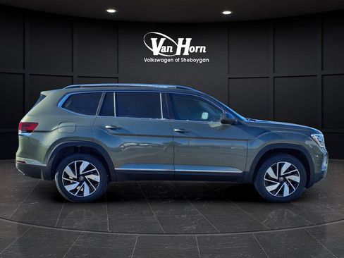 New 2026 Volkswagen Atlas SEL AWD/4WD image 2