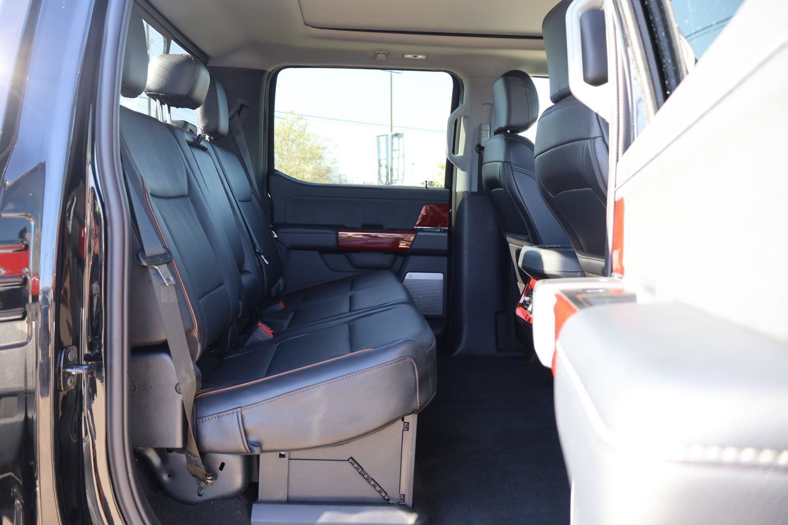 New 2025 Ford F250 Lariat w/ Lariat Ultimate Package AWD/4WD image 55