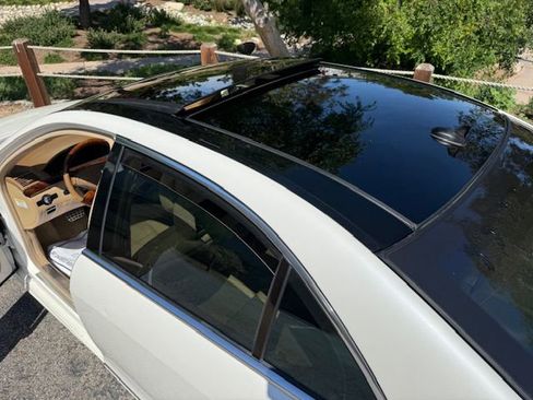 Used 2010 Mercedes-Benz S 550 image 23