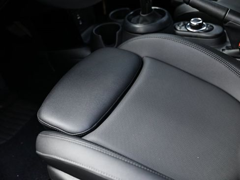 Used 2023 MINI Cooper S image 25