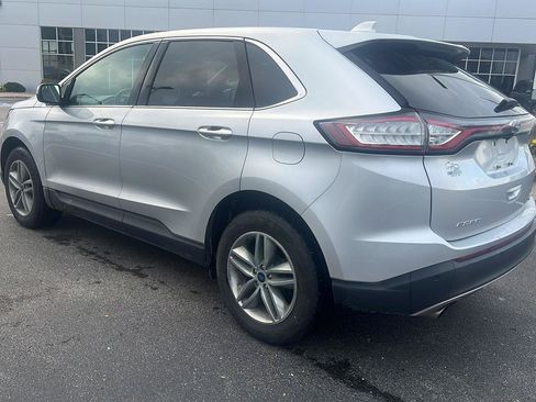 Used 2018 Ford Edge SEL w/ Equipment Group 201A AWD/4WD image 9