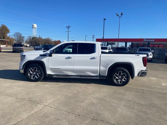 Used 2023 GMC Sierra 1500 SLT w/ SLT Premium Package AWD/4WD image 3