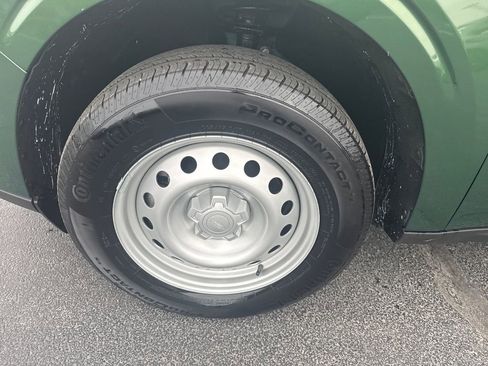 Used 2025 Ford Maverick XL image 15